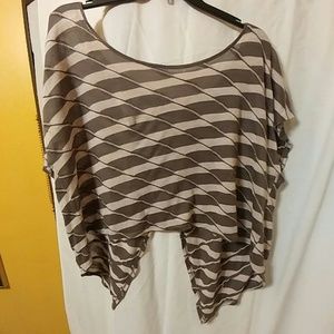 Ladiea Olive/Beige Crop Top